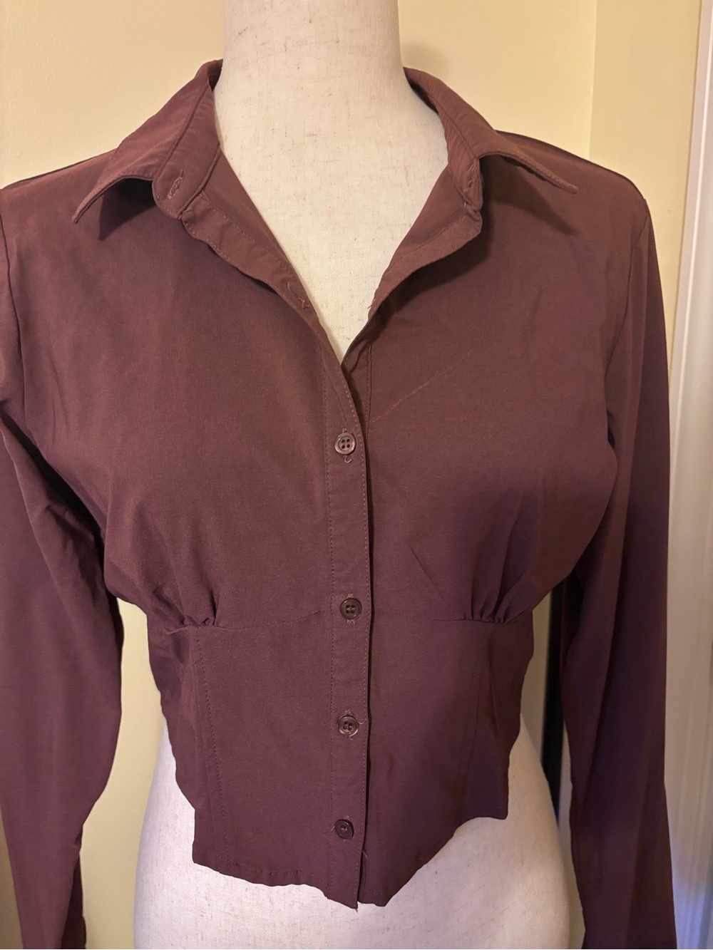 Love Tree Button-Front Crop Shirt in Plum Brown
